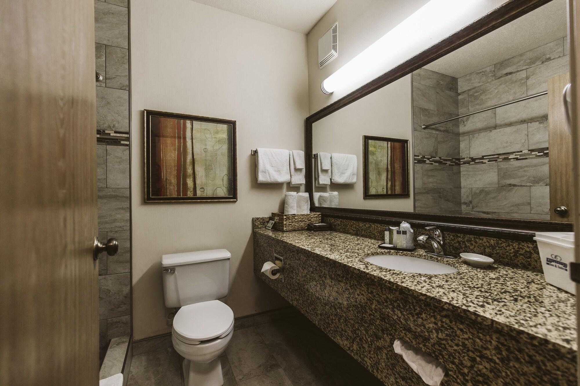 Everspring Suites Bismarck Exteriör bild