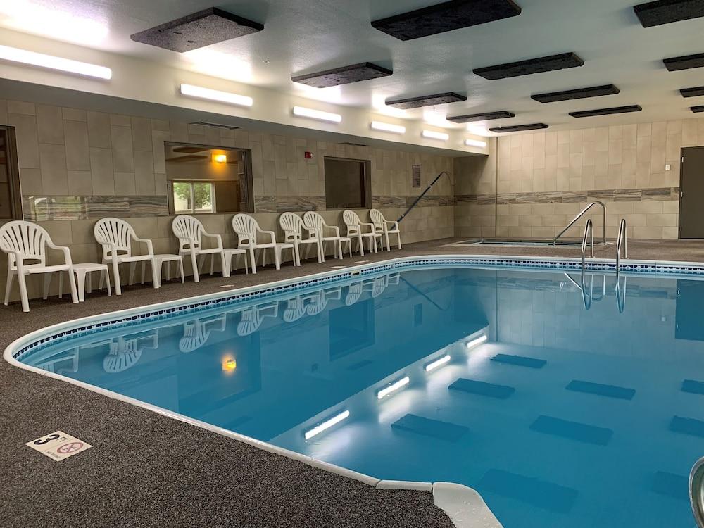 Everspring Suites Bismarck Exteriör bild