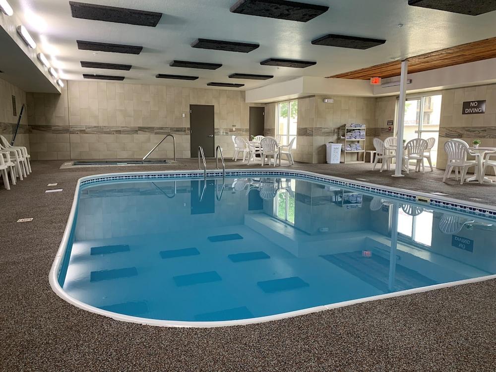 Everspring Suites Bismarck Exteriör bild